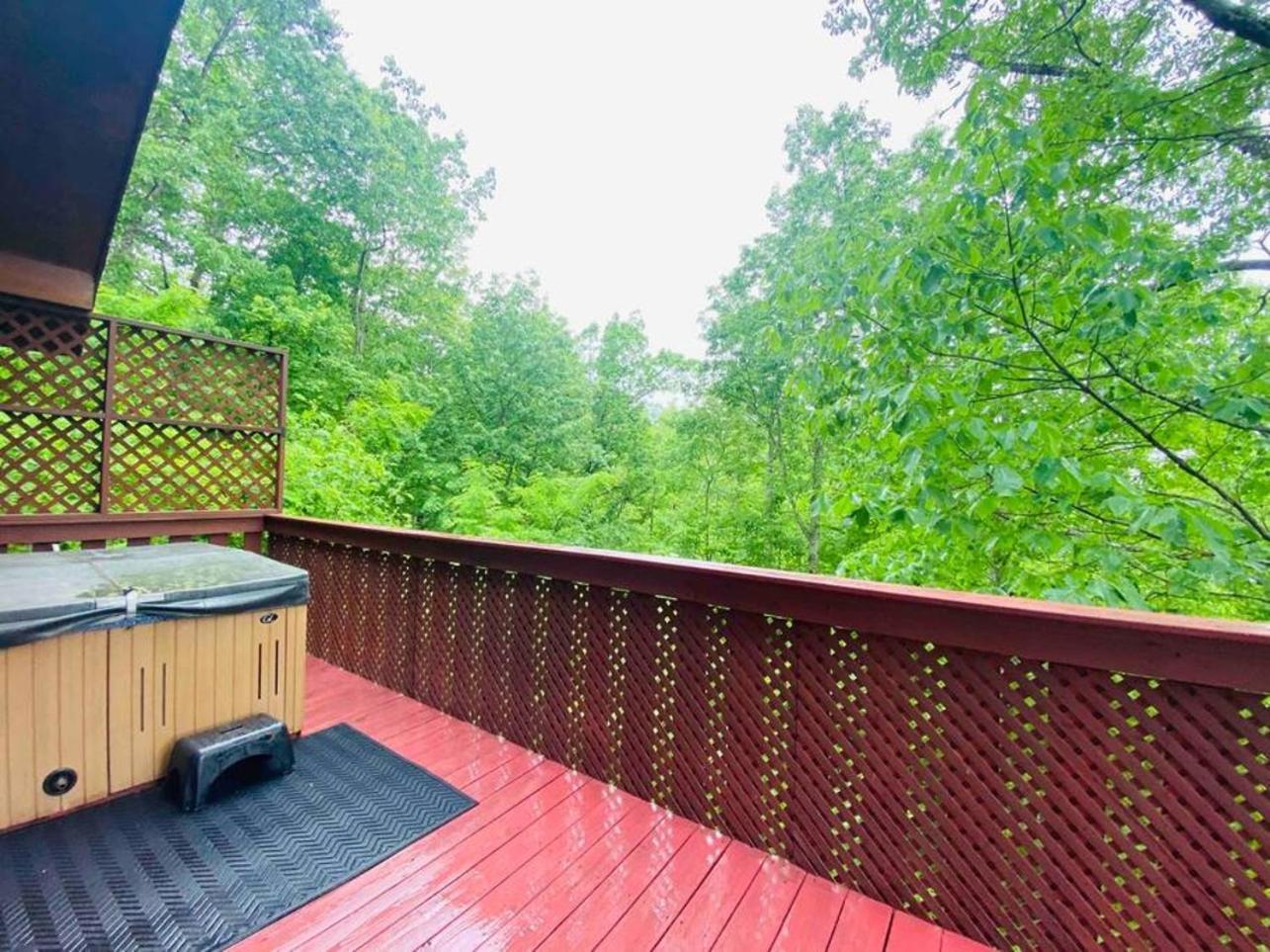 Romantic, Honeymoon Cabin In The Smokies! Гатлинбург Экстерьер фото