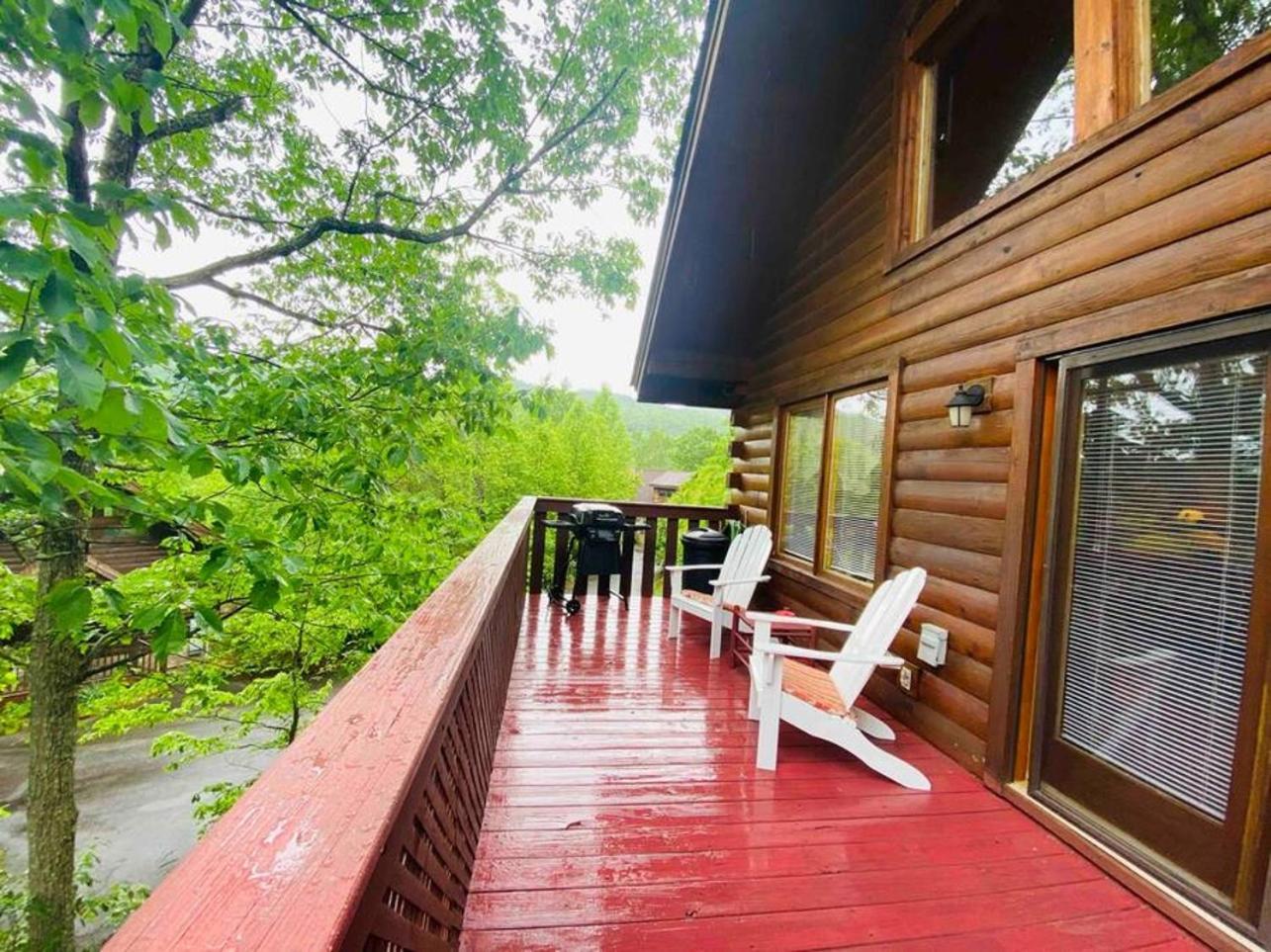 Romantic, Honeymoon Cabin In The Smokies! Гатлинбург Экстерьер фото