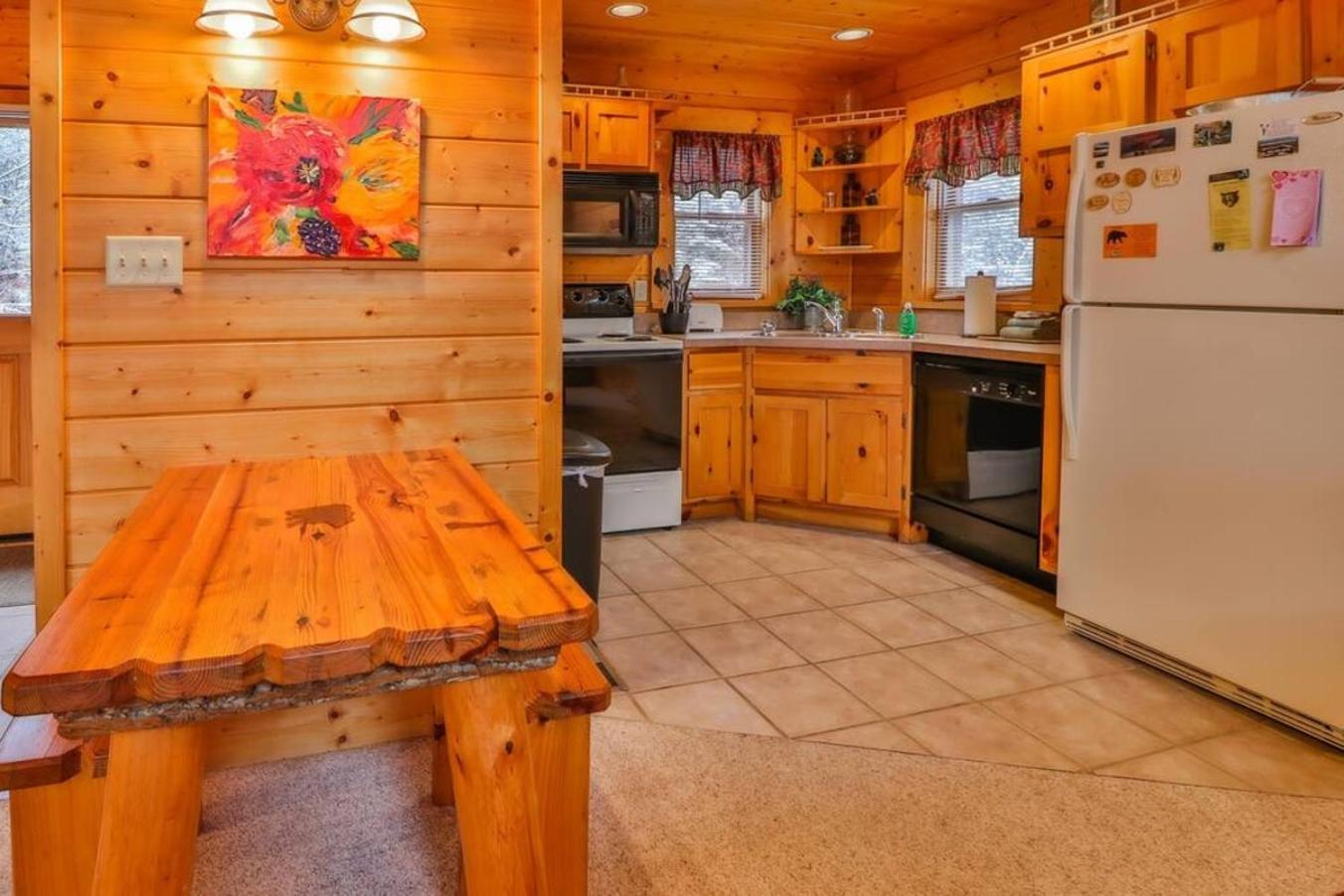 Romantic, Honeymoon Cabin In The Smokies! Гатлинбург Экстерьер фото